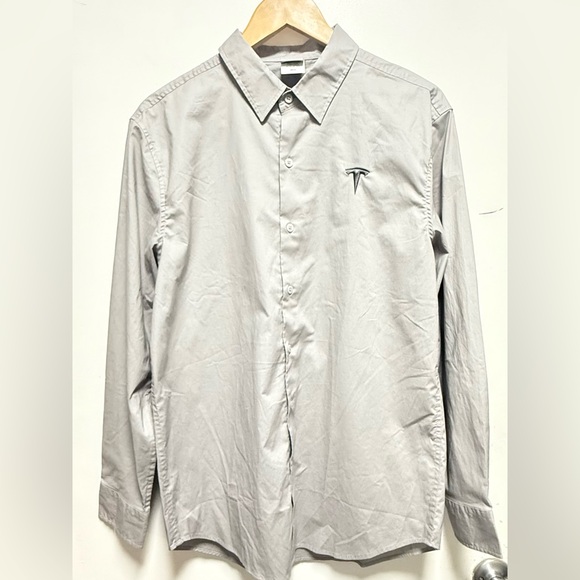 Tesla Light Gray Men's Casual Button Down Shirt - Picture 1 of 9